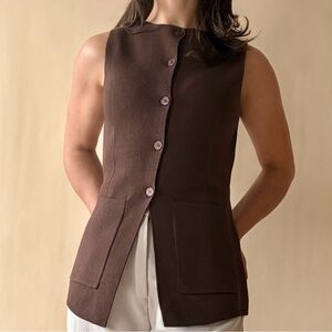 Brown Sleeveless Button-Up Vest